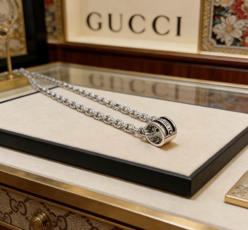 Gucci Necklace 04yxs337
